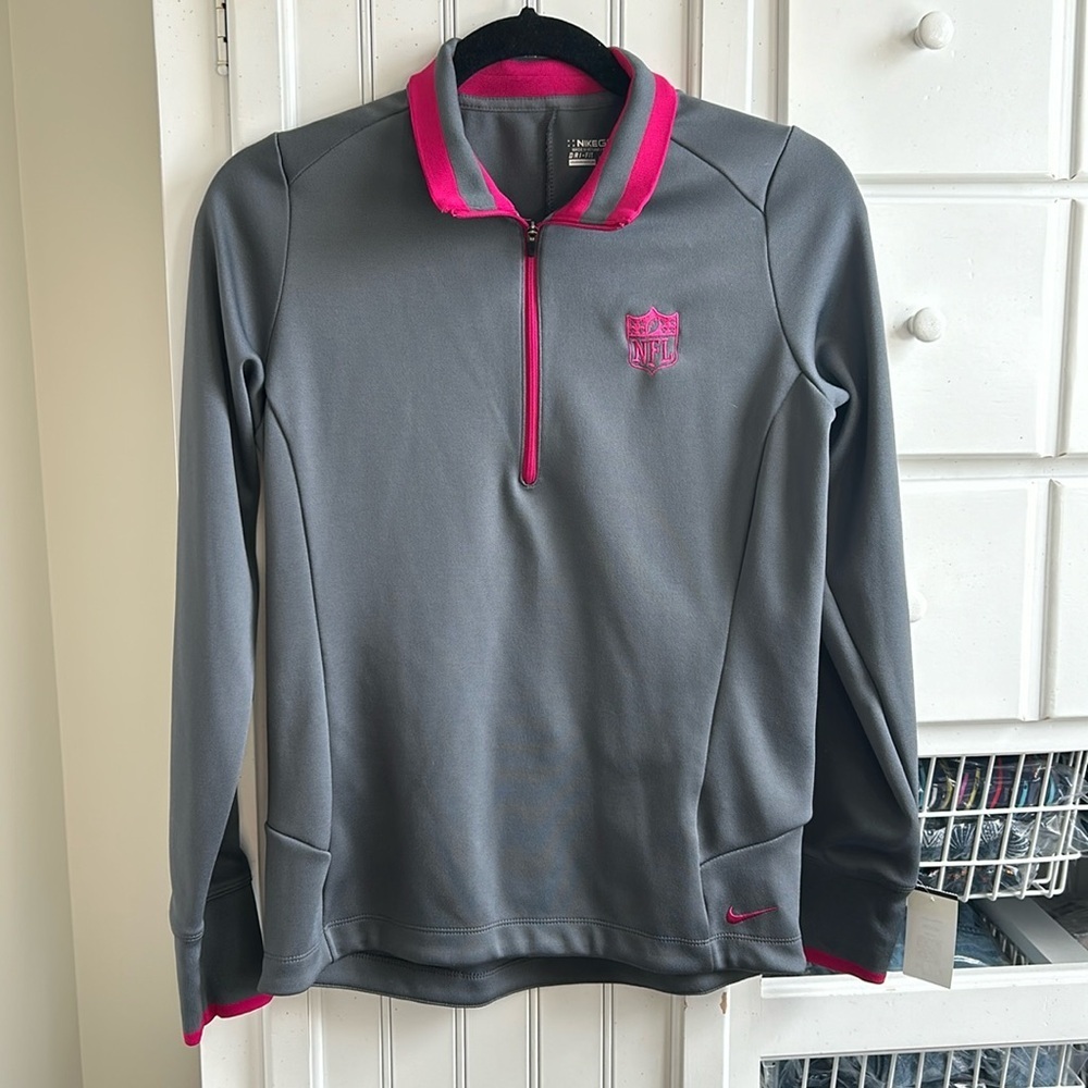 Nike Medium NFL embroidered 1/2 zip pullover jacket in Nike Dri-fit